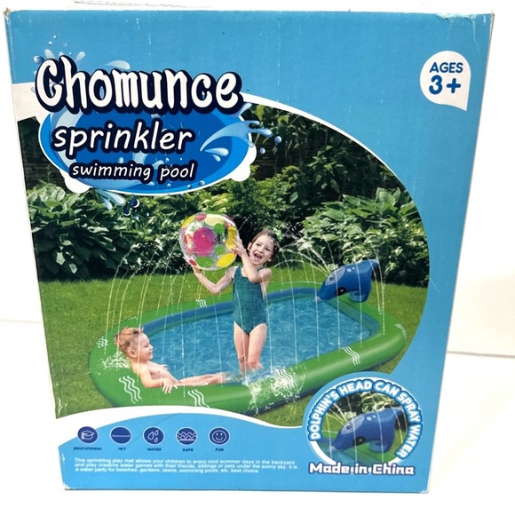 Chomunce Dolphin Sprinkler Pool - Picture 1 of 10